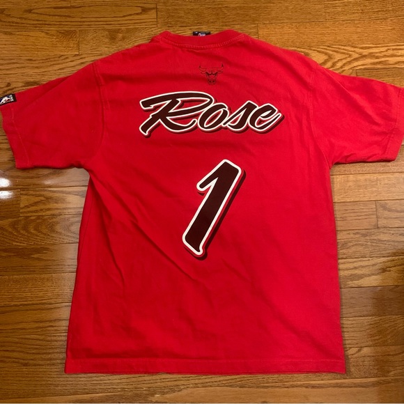 Vintage Chicago Bulls Derrick Rose #1 NBA T Shirt size Medium - Picture 3 of 7